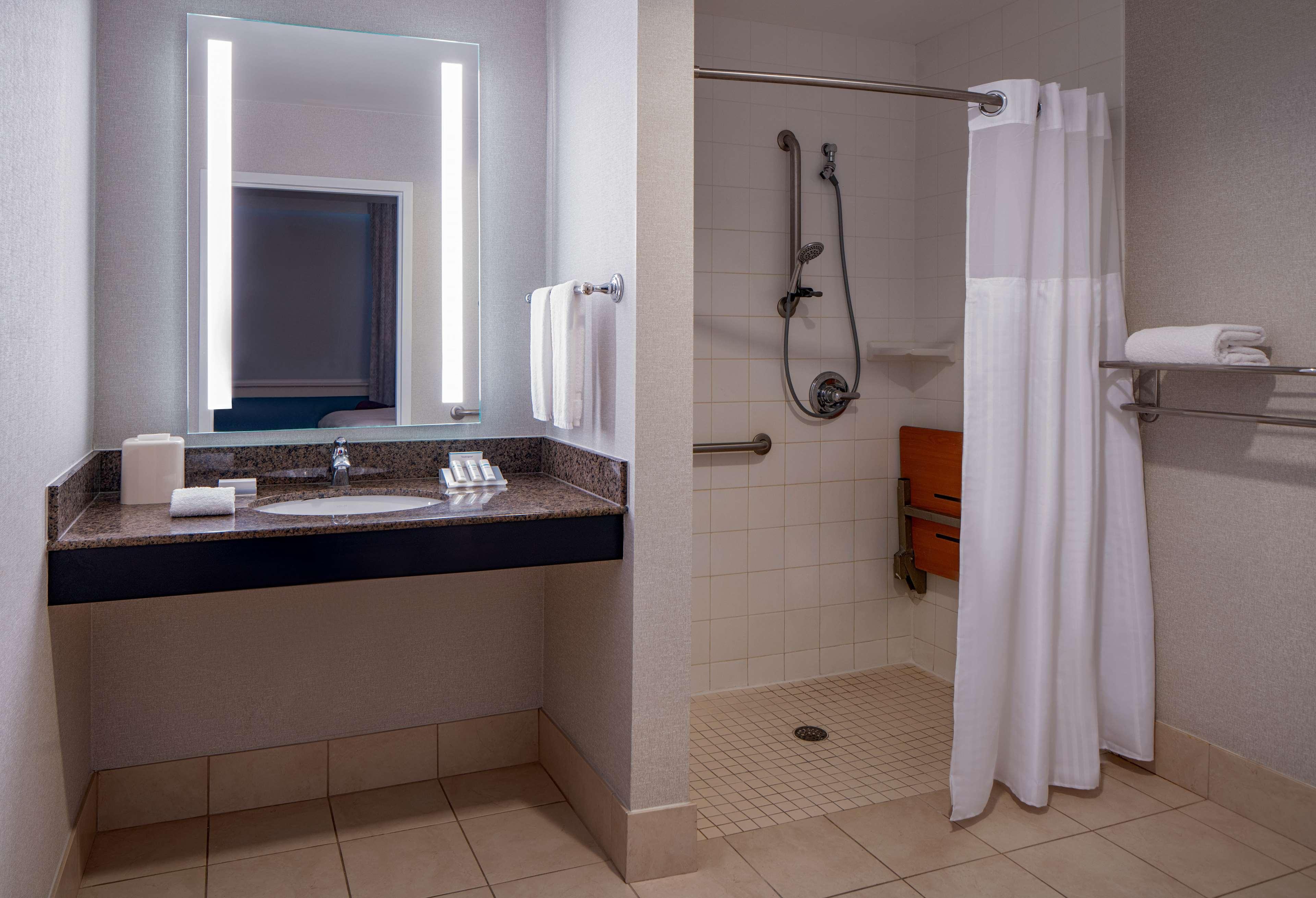 Hilton Garden Inn Jackson Downtown Eksteriør billede